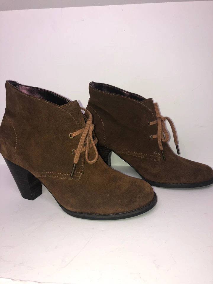 Botas femininas Indigo By Clarks de camurça com cadarço salto tamanho 6,5 M marrom - Imagem 4 de 4