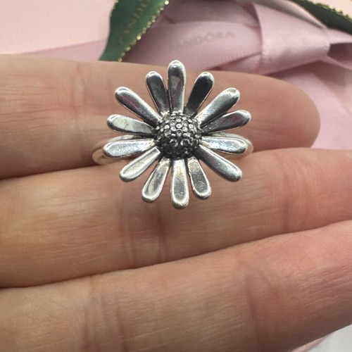 PANDORA PAVE DAISY FLOWER STATEMENT RING #198817C01 SIZE 60 Authentic - Picture 11 of 12