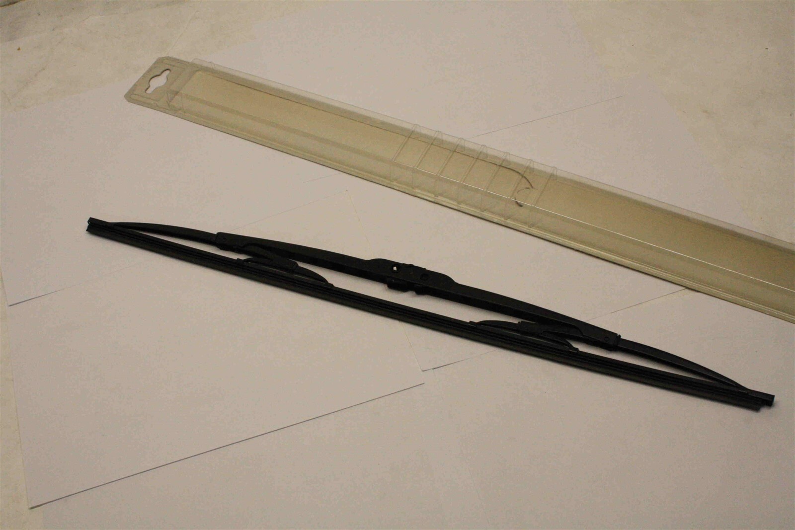 BOSCH Wiper Blade 40721    Micro Edge   21    each