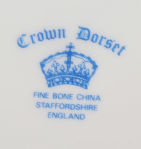 Crown Dorset Bone China Staffordshire England Tea Cup Saucer Embossed Roses Ivy - Picture 4 of 11