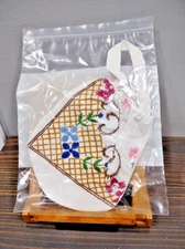 Hand Embroidered Linen Drawstring Gift Bag 7 x 8 inch Vintage German Linen