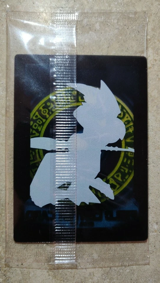 YuGiOh! Card "Dark Magician" - FIELD CENTER CARD - SEALED PLASTIC MINT - Image 3 of 3