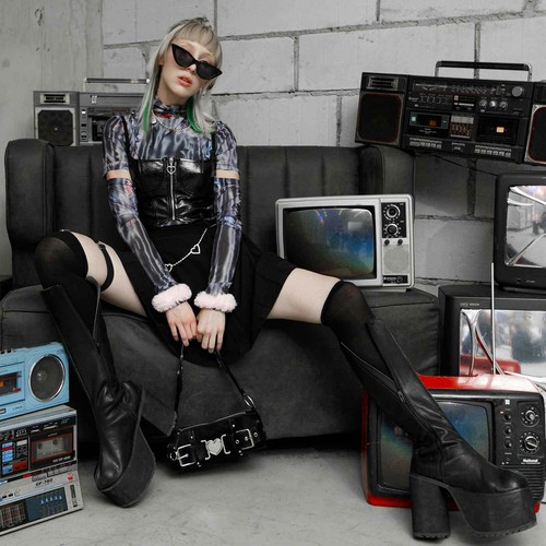 PUNK RAVE Lackleder Top Lack-Bustier Front-Zip Schwarz Stretch GOTHIC CLUBWEAR - Picture 8 of 10