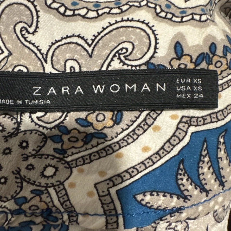 Top Zara Mujer Sin Mangas Azul y Beige Estampado Paisley XS Foto 3 de 4