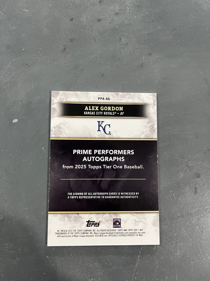 2025 Topps Tier One - Alex Gordon Prime Performers Auto /249 Kansas City Royals - Imagem 3 de 4