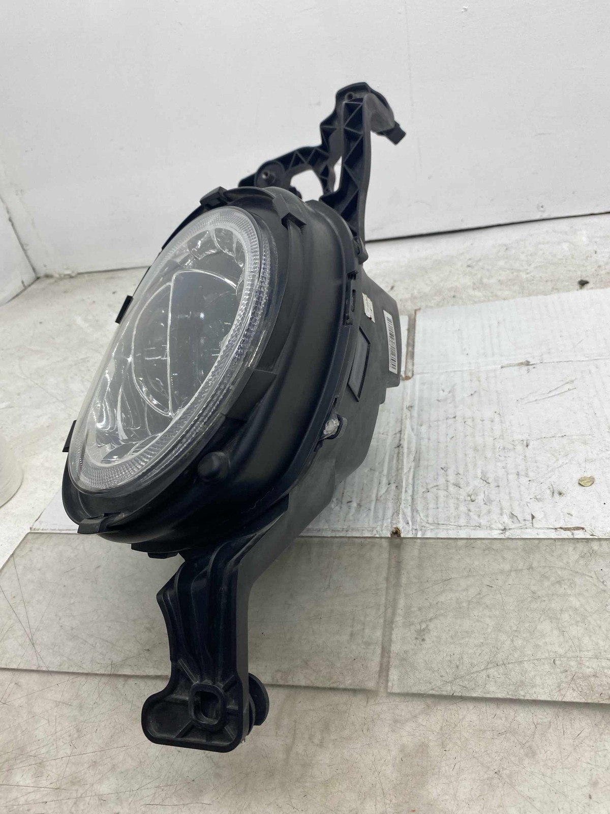 Bentley Bentayga 2015-2020 Front Left Headlight P/N 4M0907399D