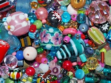 Pretty! Bead Soup 1 LB🖤Lot Glass Beads 4-25 mm interesting mix, many kinds!