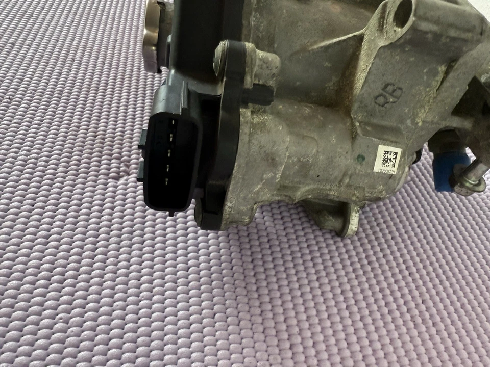 2016-2020 Infiniti Q50 Q60 3.0L Engine Thermostat Water Control Valve OEM - Image 4 of 4