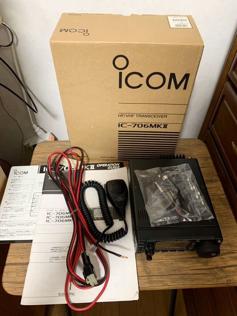 Icom IC-706MKII HF/VHFトランシーバー 目新しい Icom IC-706MKII HF/VHFトランシーバー 目新しい