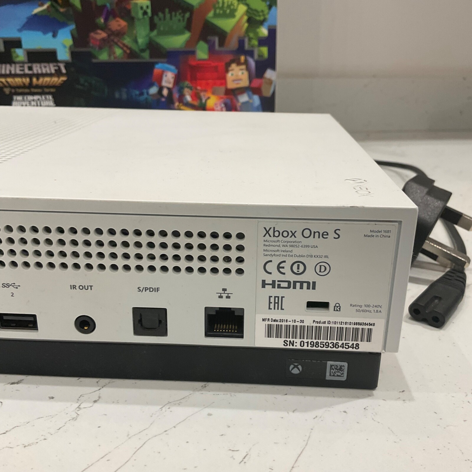 Microsoft Xbox One S Model 1681 500GB Video Game Console White With