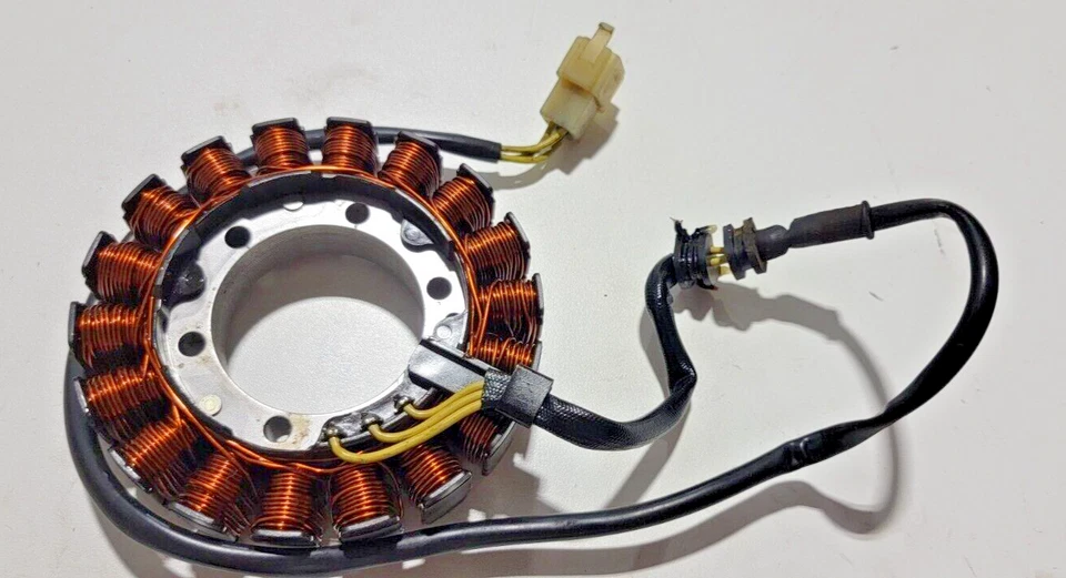 Conjunto de alternador de estator Honda VT750 2001-2007 Shadow Spirit VT 750 ACE Deluxe Foto 3 de 4