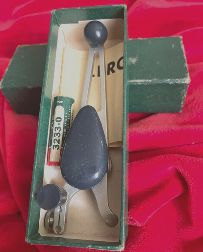 Vintage K&E Leroy Adjustable Sciber 3237-2 w/Accessories - Picture 3 of 13