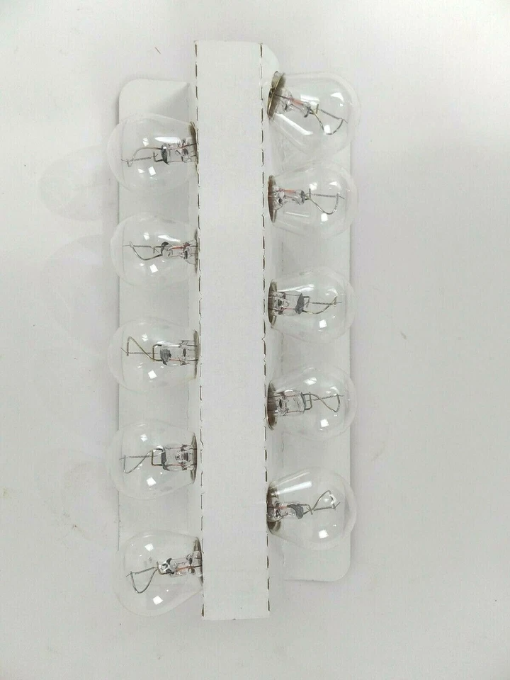 Pack of 10 Chicago Miniature Lamp Inc 2232 18W S8 28V Bulbs New NOS - Image 3 of 4