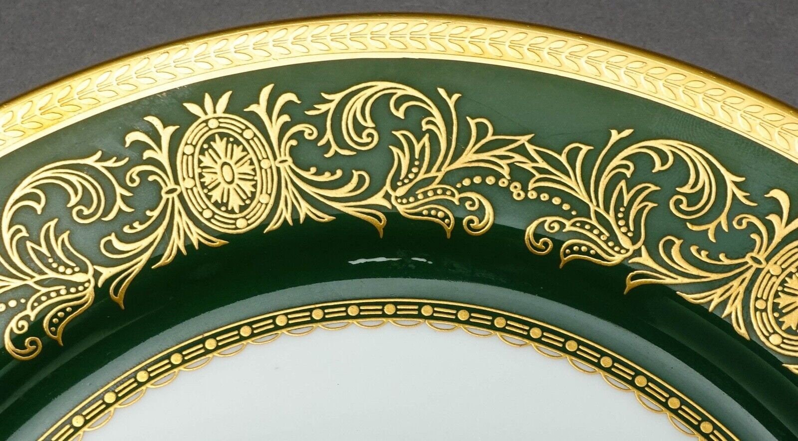 Aynsley England Imperial 193 Laurel Green Gold 8" Salad Plates Set Of 6