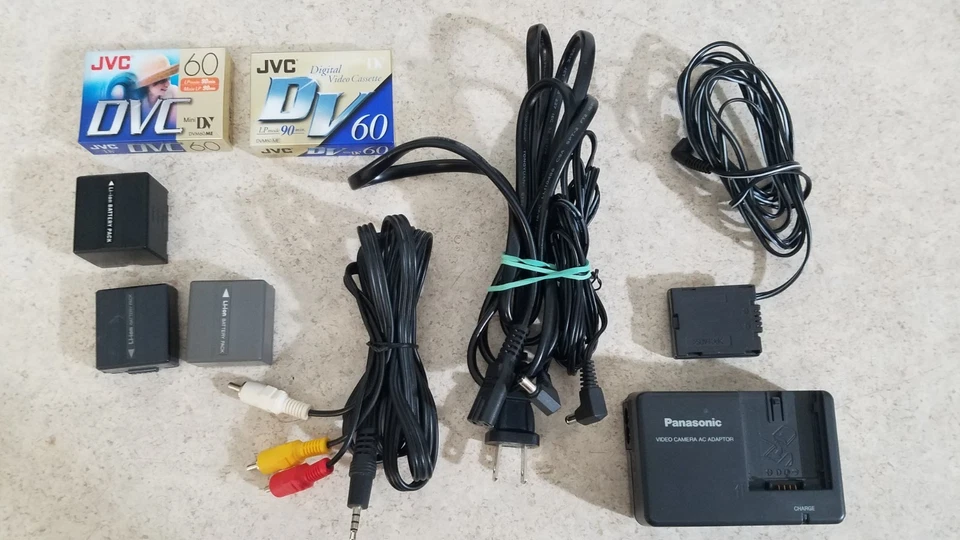 📹 Panasonic PV-GS35 DV Charger Battery Cassette Tested 📹 - Image 2 of 4