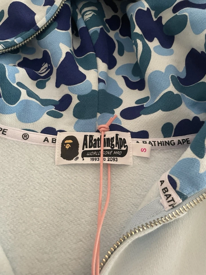 ABC迷彩水晶石纸全拉链连帽衫 — 第 2/4 张图片