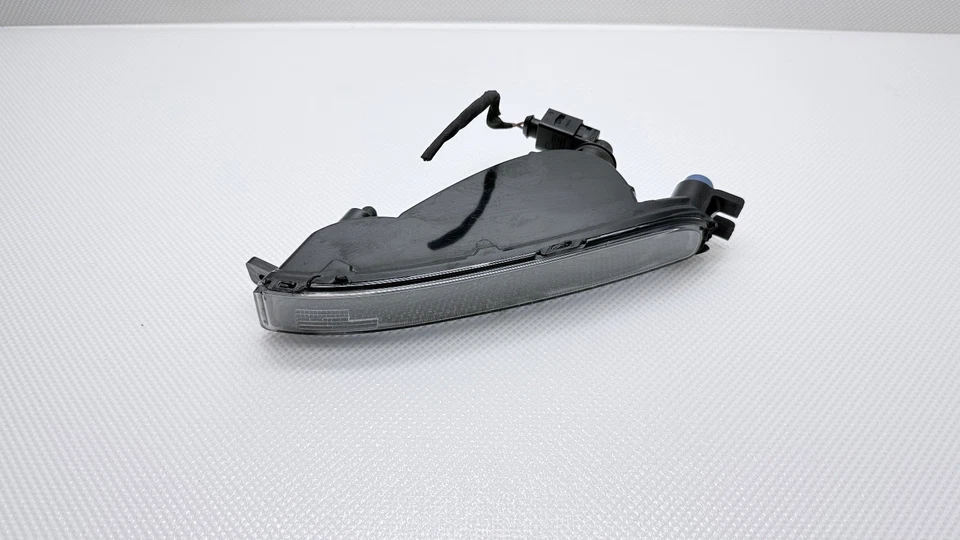 Luz intermitente delantera izquierda Volkswagen Beetle 2012 2013-2019 5C5953041 OEM Foto 2 de 4