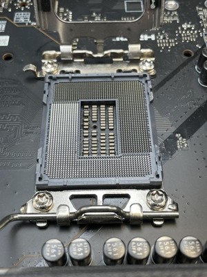 MSI MPG Z790 Carbon MAX WiFi II Gaming Motherboard PC1726589
