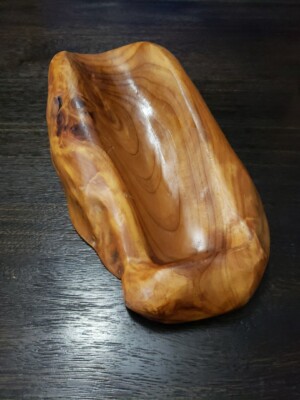 Wood Wine Bottle Holder Hand Carved  Knotty 11'' x 7'' x 4''