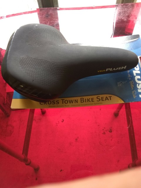 velo plush seat