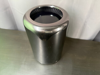 Apple Mac Pro (Late 2013, 3.5GHz 6 Core Xeon E5, D500, 16GB, 1TB SSD, Monterey)