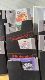 Nintendo NES Action Set Console Original Box Zapper 2 Controllers + 10 Games