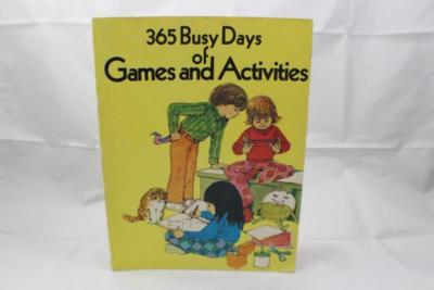1976 Three Hundred Sixty-Five Busy Days of Games and Activities