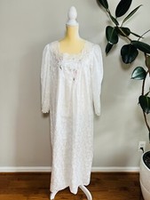 Vintage NATORI White Satin Nightgown Lace Pink Floral Embroidery Sz S