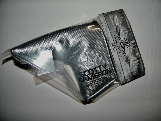 NIB Scotty Cameron MID-MALLET Headcover Cover All Gray Just Released NIB Scotty Cameron MID-MALLET Headcover Cover All Gray Just Released