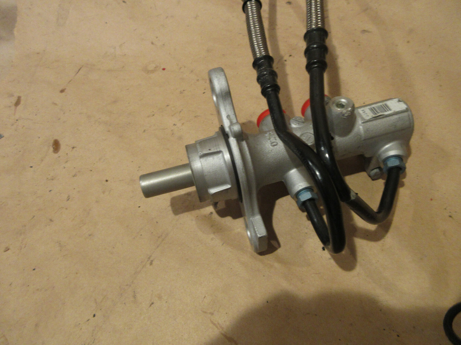 Lamborghini LP550 2011 - Brake Master Cylinder 