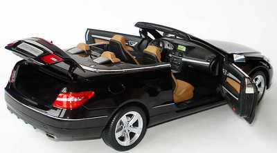 NOREV 2010 MERCEDES E CLASS COUPE CABRIO BLACK (DEALER) 1:18 Brand