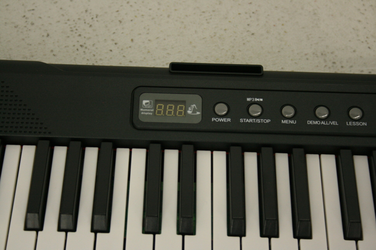 SEE NOTES Camide 883 88 Key Digital Full Size Weighted Electronic