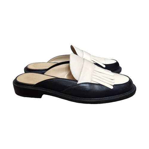 Ann Taylor  Patent Penny Loafers in Blush ANN TAYLOR DEEP BLUSH ROSE GATHERED SEAM PATENT PENNY  main image 3