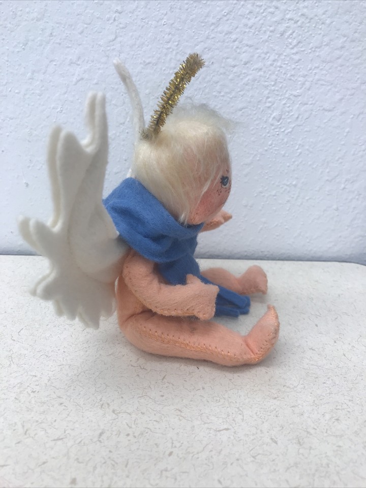 Vintage Christmas Annalee Dolls Cherub blue scarf Halo Angel 1990