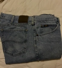 LEE HEAVY STONEWASHED BLUE DENIM JEANS SIZE 38 X 32