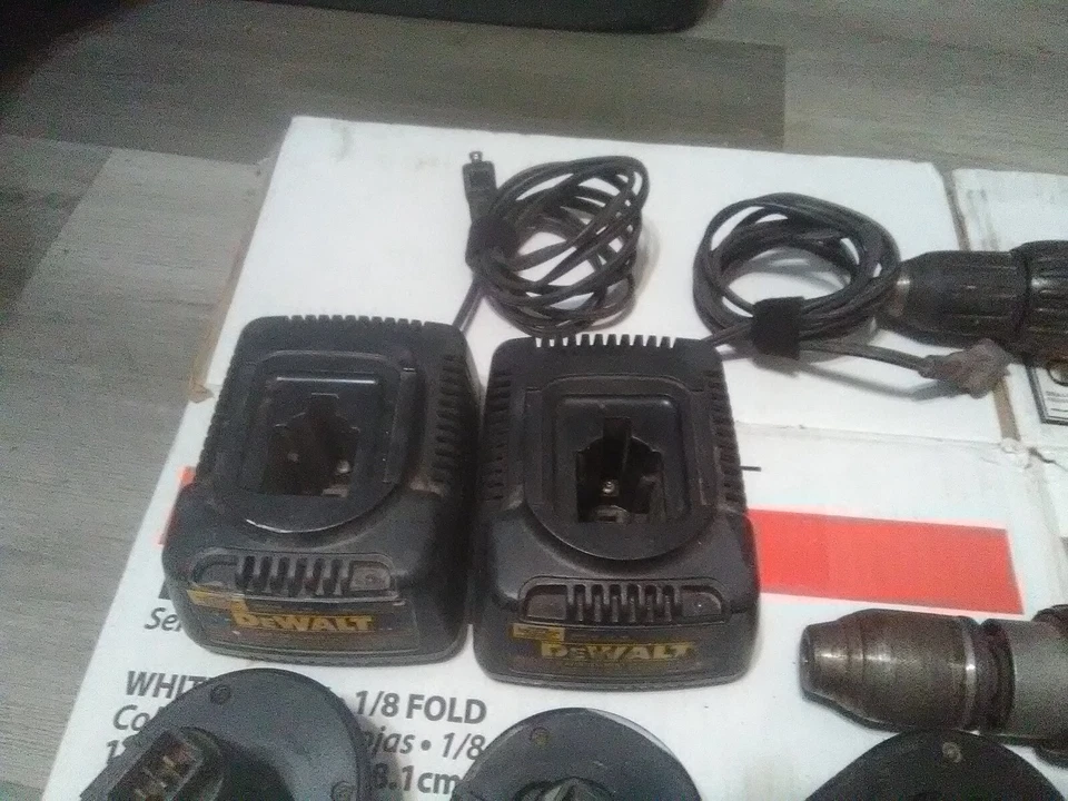 DeWALT drill 18V saw charger battery skillsaw DW9116, 9009, 938, DC759, 988, 390 - Image 2 of 4