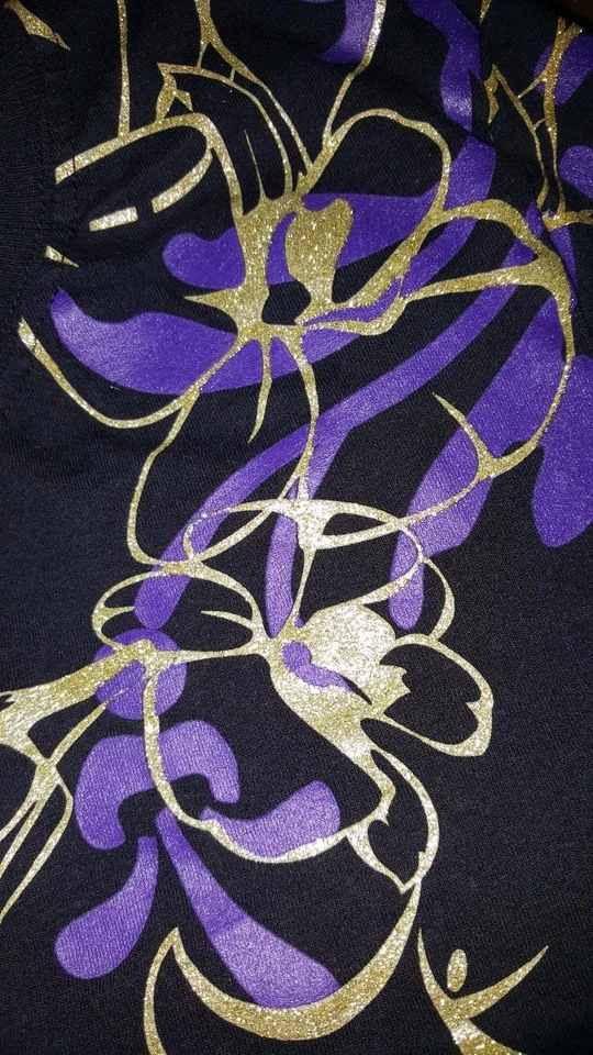 Camisa Blusa Danskin Now Mujer Talla S Pequeña 4/6 Negra Púrpura Dorada Floral Foto 3 de 4