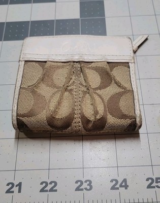 E20 Coach Wallet Small Light Brown Tan