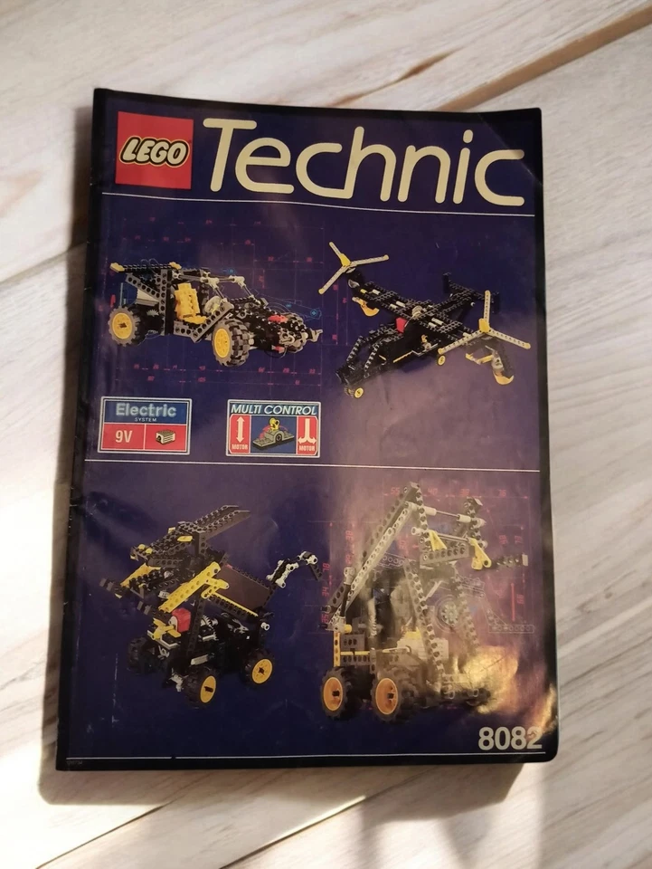 LEGO 8082
