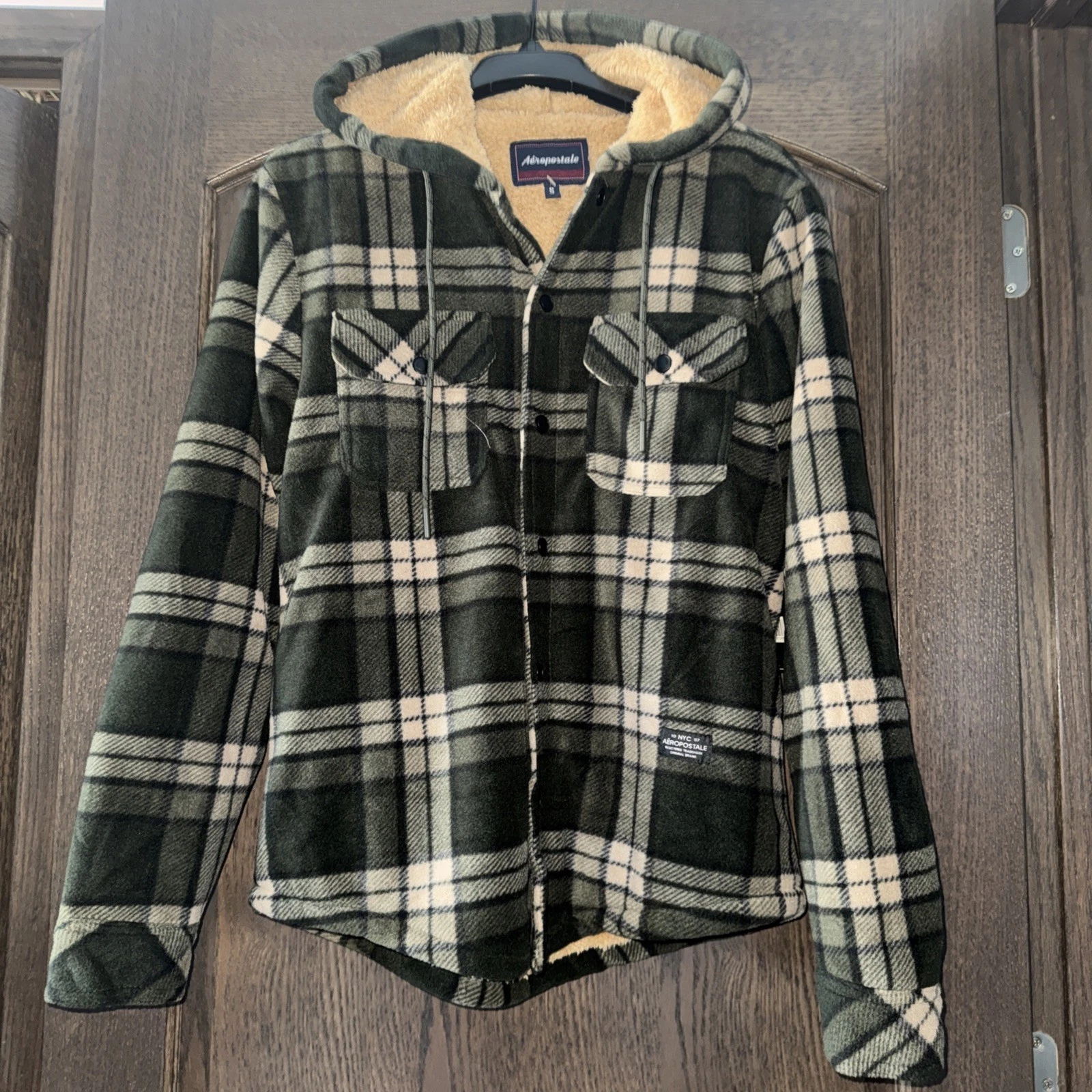 Men’s Aeropostale Fleece Flannel Plaid Hooded Jacket Warm Coat Size Small NWT