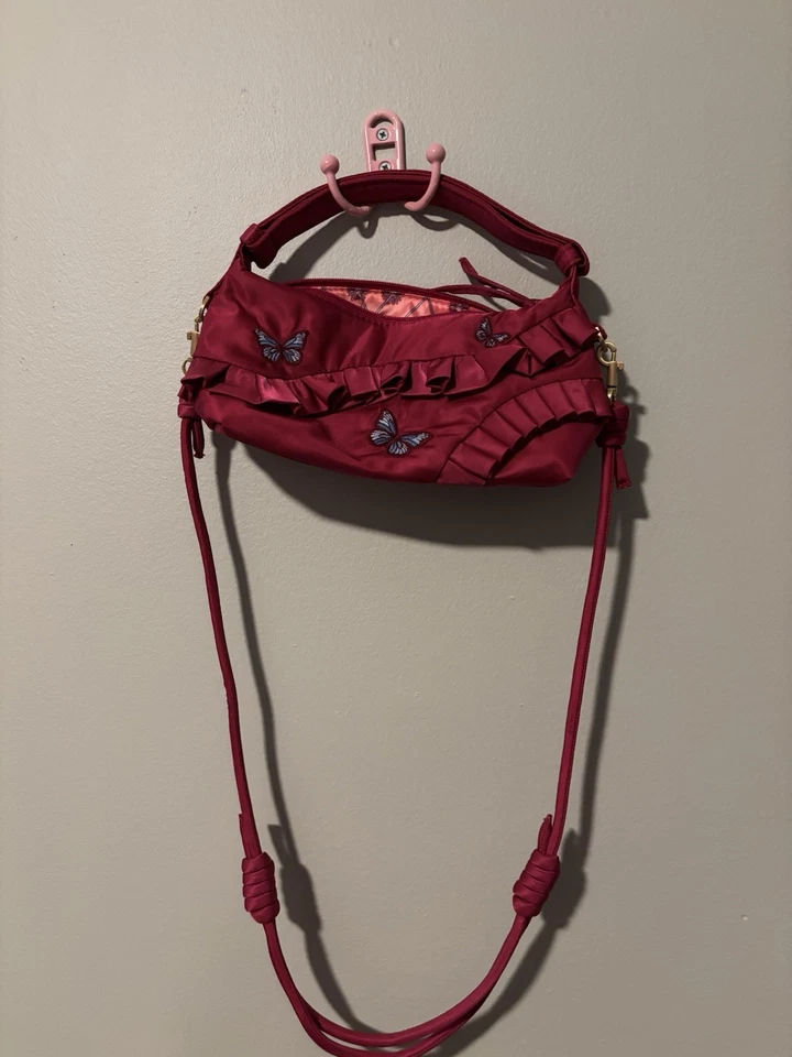 Bandolera Vera Bradley X Wicked Roxbury Media Luna Glinda-Fied Nylon Foto 3 de 4