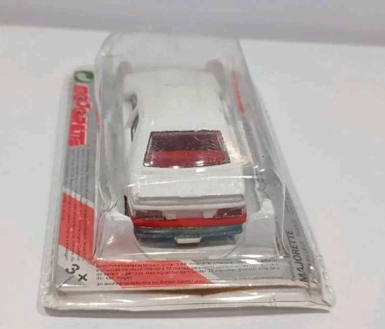 Coche Diecast Majorette Peugeot 405 Serie 200 Hecho en Francia Paquete Blister Sellado Foto 4 de 4