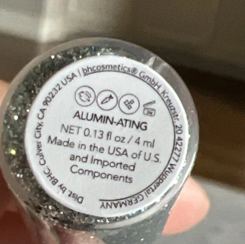 BH Cosmetics - OMG Glitter LIQUID EYELINER ALUMI-NATING - Image 2 of 2