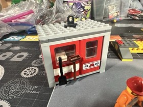 LEGO CITY:  7905 Tower Crane RARE SET 100% COMPLETE w/Minifigure