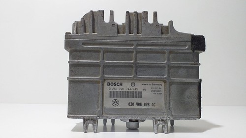 030906026AC ECU-MOTORSTEUERGERÄT UCE MOTORSTEUERGERÄT / 57339 / 151730 FÜR VOLKS