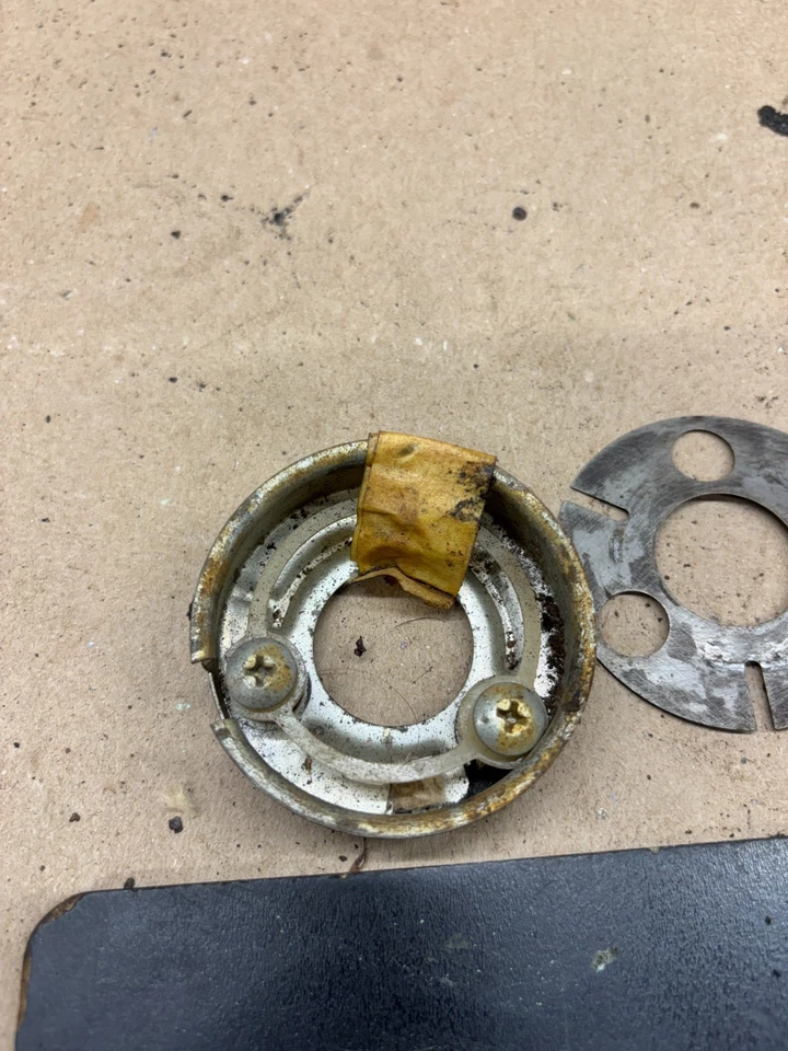 1967 68 69 70 71 1972 雪佛兰 K10 C10 MALIBU STEERING WHEEL HORN MOUNT CONTACT — 第 2/4 张图片