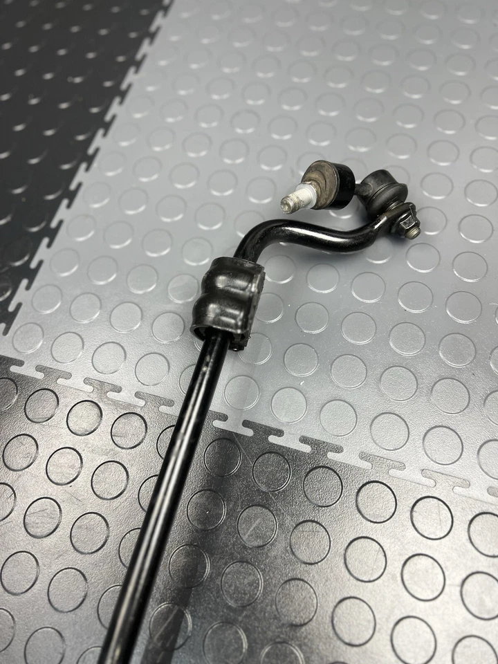 Barra estabilizadora trasera KIA CADENZA 2014 2015 2016 OEM Foto 3 de 4