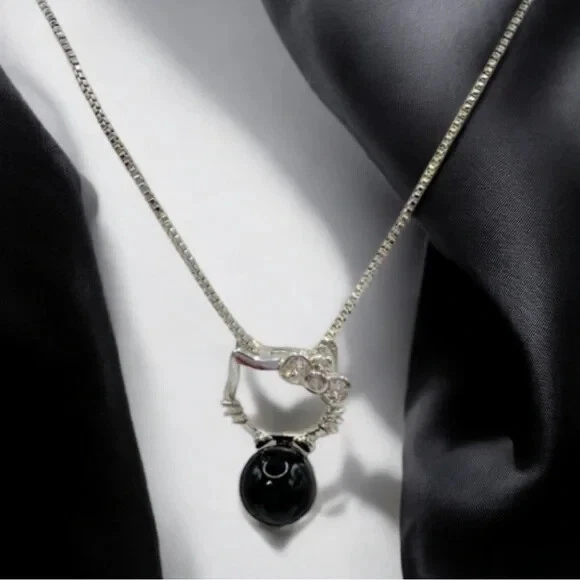 Hello Kitty Set in 925 Sterling silver Stamped Necklace and Earrings. - Image 4 of 4