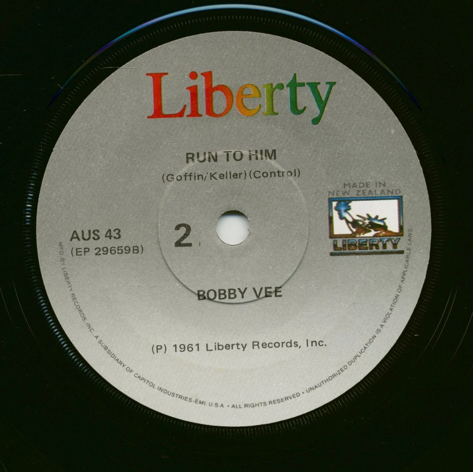 P.J. Proby & Bobby Vee - Hold Me - Run To Him (7inch, 45rpm, SC) - Singles 60... - Image 2 of 2