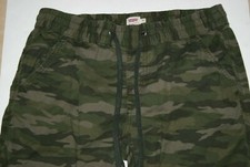 Levi's active sweatpants youth medium pants camo green kids boys 30 x 24
